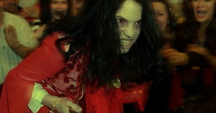 دانلود فیلم دابه: در اختیار داشتن با دوبله فارسی